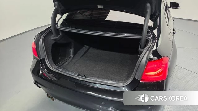 BMW 3 Series (F30) id 4850101 из Кореи 24