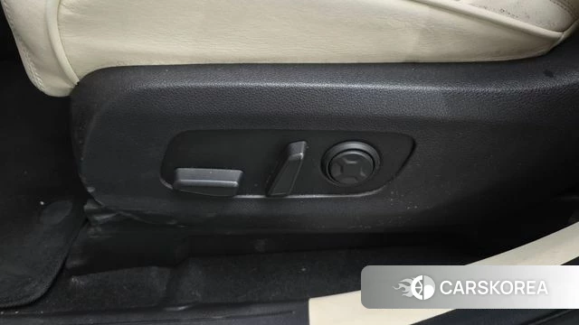 Kia Carnival 4th generation id 4283747 из Кореи 24