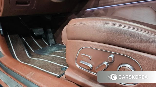 Genesis G90 (RS4) id 4783857 из Кореи 24