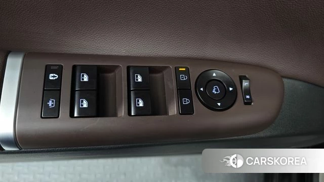 Hyundai Grandeur (GN7) id 4623457 из Кореи 24