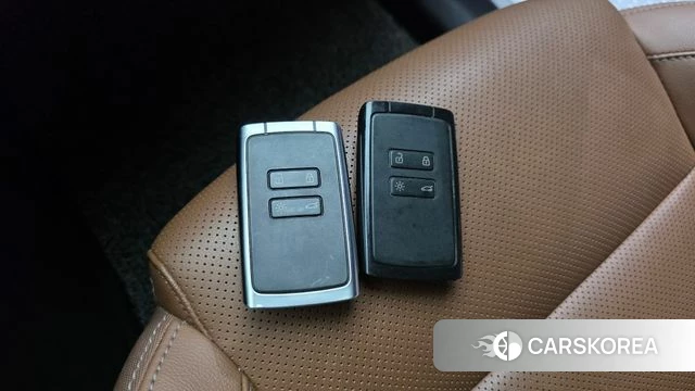 Renault Korea (Samsung) The New QM6 id 4745888 из Кореи 24