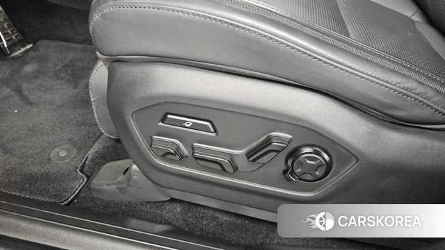Hyundai Santa Fe (MX5) id 4904948 из Кореи 24