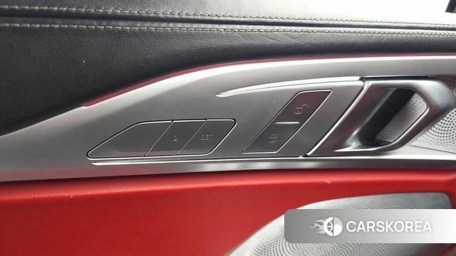 BMW 8 Series (G15) id 4482621 из Кореи 24