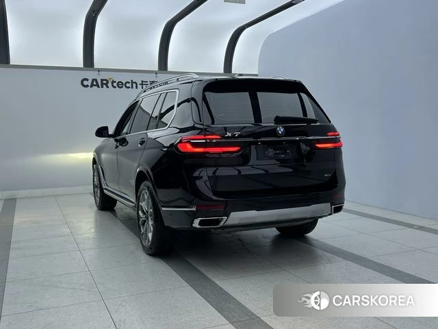 BMW X7 id 4218702 из Китая 24