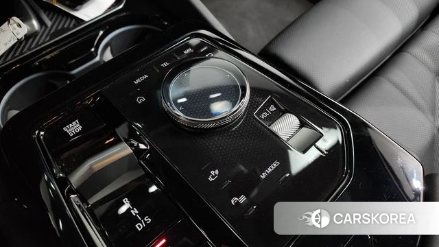 BMW 5 Series (G60) id 4201148 из Кореи 24