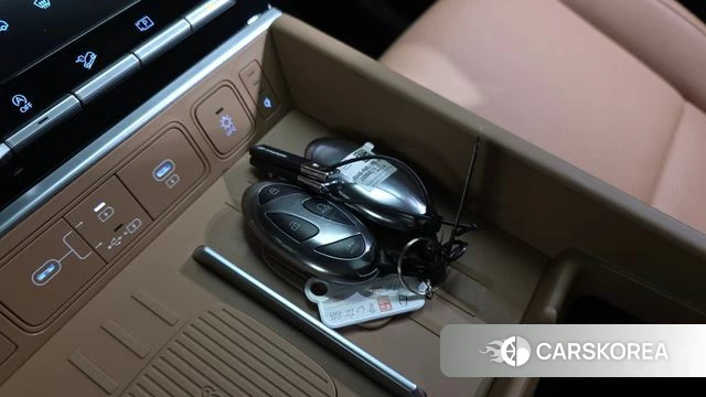 Hyundai Santa Fe (MX5) id 4394656 из Кореи 24