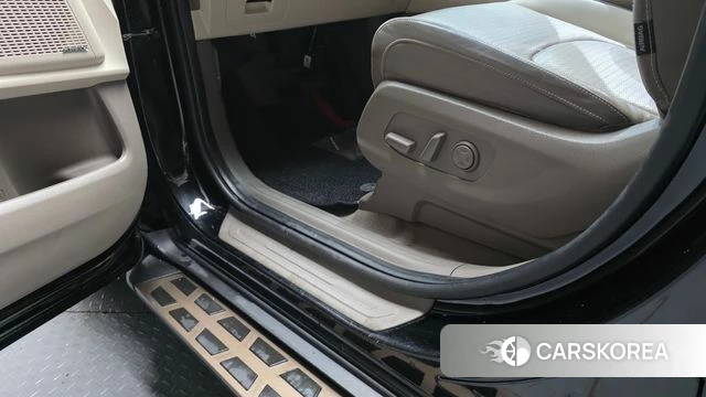 Kia Carnival 4th generation id 4731752 из Кореи 24