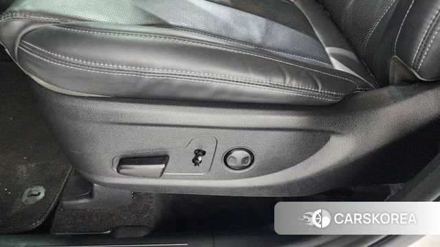 Hyundai The New Santa Fe id 4445650 из Кореи 24
