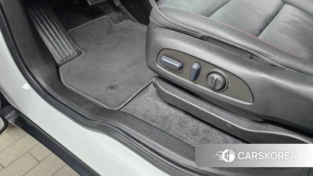 Chevrolet (GM Daewoo) Bolt EUV id 4739928 из Кореи 24