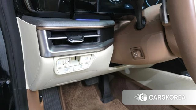 Hyundai Grandeur (GN7) id 4422231 из Кореи 24