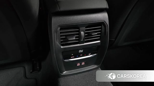 BMW 3 Series (G20) id 4724930 из Кореи 24