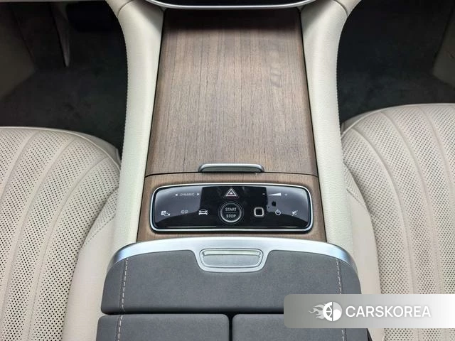 Mercedes-Benz EQS id 4271457 из Китая 24