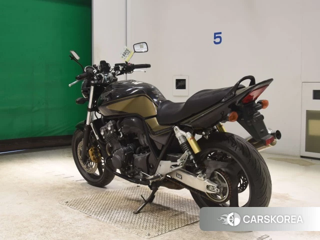 Honda CB400SF id 3949724 из Японии 24