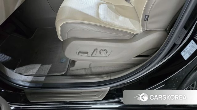 Kia Carnival 4th generation id 4941818 из Кореи 24