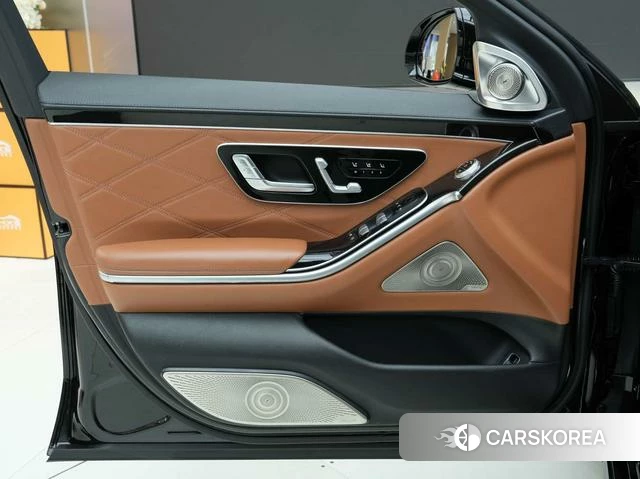 Mercedes-Benz Maybach S-class id 4374631 из Китая 24