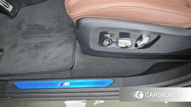 BMW X6 (G06) id 4590290 из Кореи 24