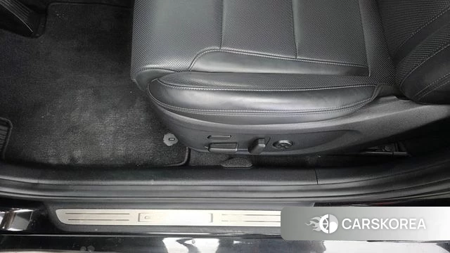 Hyundai The New Grandeur IG id 4632484 из Кореи 24