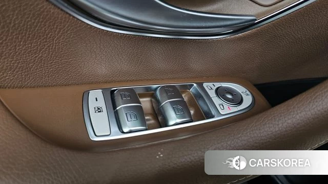 Mercedes-Benz E-Class W213 id 4907511 из Кореи 24