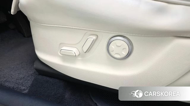 Genesis GV80 id 4413941 из Кореи 24