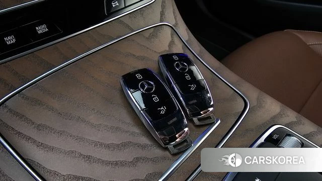 Mercedes-Benz E-Class W213 id 4665492 из Кореи 24
