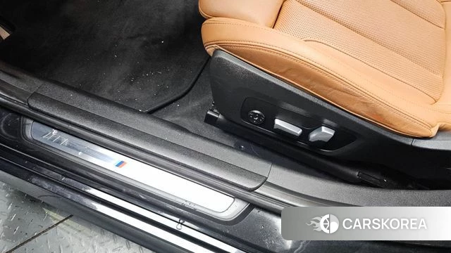 BMW 3 Series (G20) id 4591309 из Кореи 24