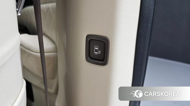 Kia Carnival 4th generation id 4905754 из Кореи 24