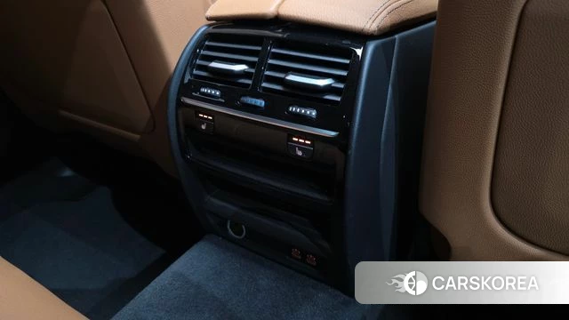 BMW 5 Series (G30) id 4573914 из Кореи 24