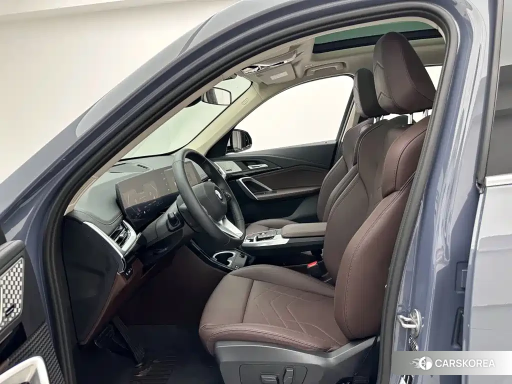 BMW X1 id 4599652 из Китая 24