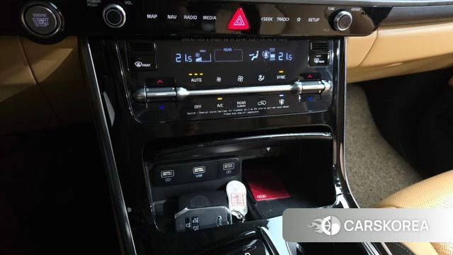 Kia Carnival 4th generation id 4310213 из Кореи 24