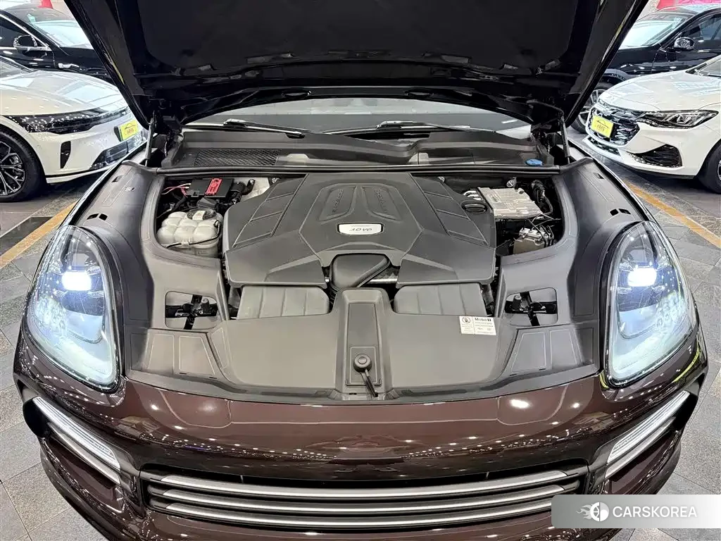 Porsche Cayenne id 4554145 из Китая 24