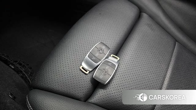 Mercedes-Benz C-Class W205 id 4519376 из Кореи 24