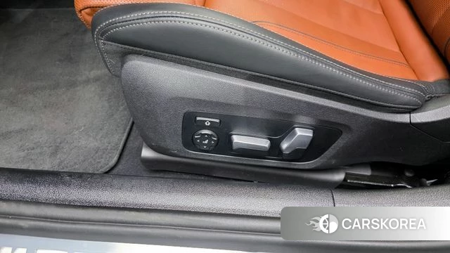 BMW 8 Series (G15) id 4222787 из Кореи 24