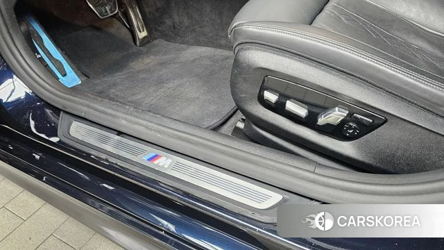 BMW 5 Series (G30) id 4284772 из Кореи 24
