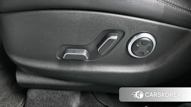 Genesis GV70 id 4725180 из Кореи 24