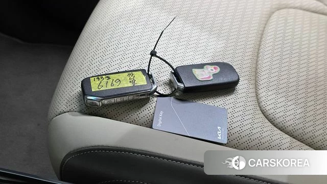Kia Carnival 4th generation id 4917267 из Кореи 24
