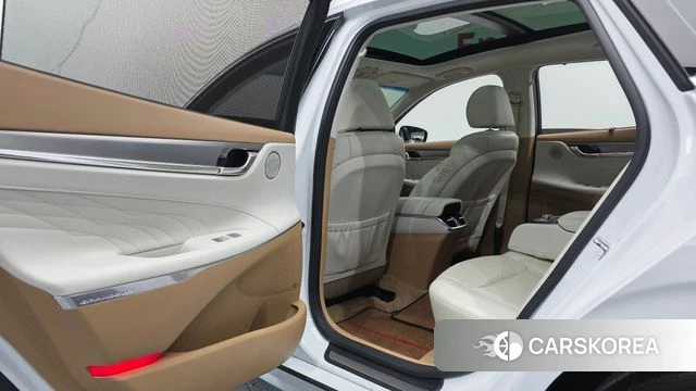 Hyundai The New Grandeur IG Hybrid id 4580803 из Кореи 24