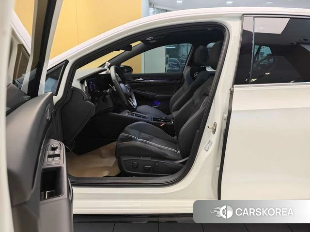 Volkswagen Golf id 4273683 из Китая 24