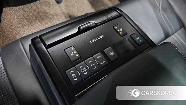 Lexus ES300h 7th generation id 4317862 из Кореи 24
