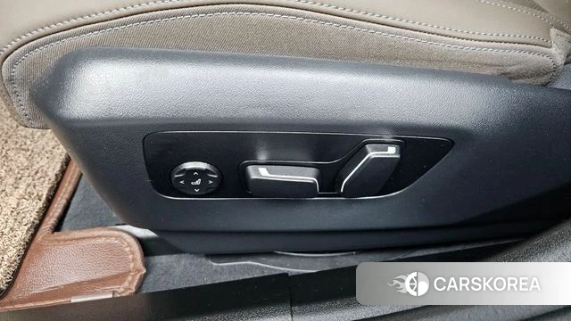 BMW 5 Series (G60) id 4432822 из Кореи 24