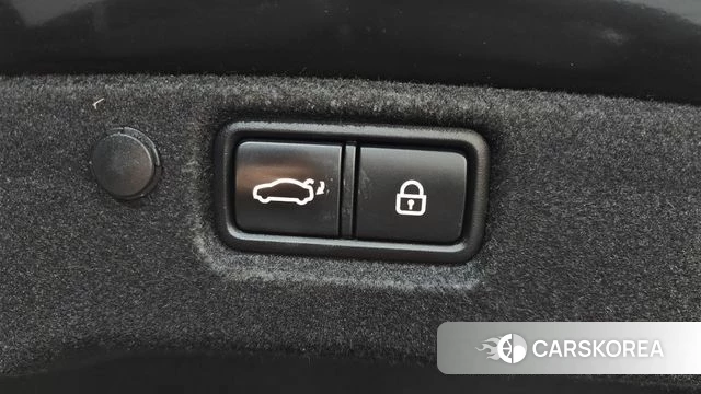 Kia K7 Premier Hybrid id 4780639 из Кореи 24