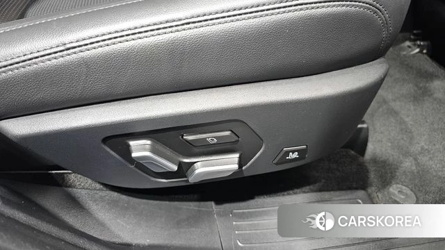 Hyundai Santa Fe (MX5) id 4480544 из Кореи 24