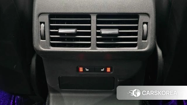 Land Rover Range Rover Velar id 4765304 из Кореи 24