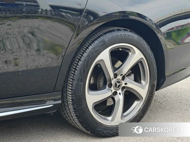 Mercedes-Benz E-class id 4235033 из Китая 24