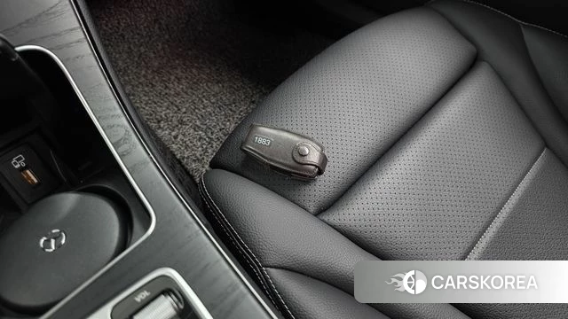 Mercedes-Benz C-Class W205 id 4251045 из Кореи 24