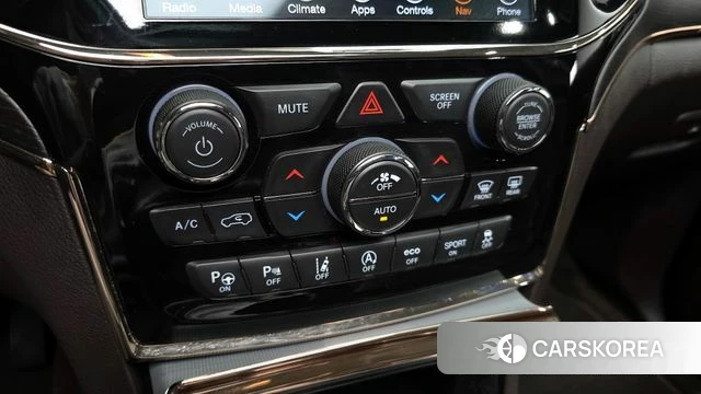 Jeep Grand Cherokee id 4604931 из Кореи 24