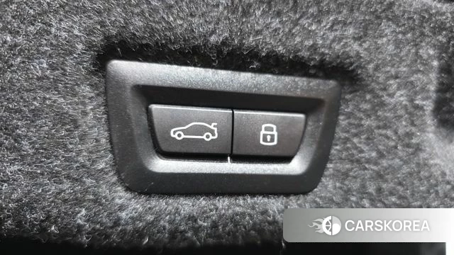 BMW 5 Series (G60) id 4686574 из Кореи 24