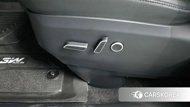 Tesla Model X id 4584993 из Кореи 24