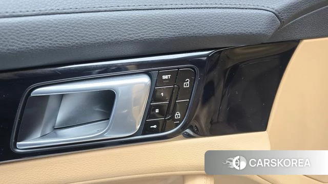 Porsche Panamera (971) id 4637682 из Кореи 24