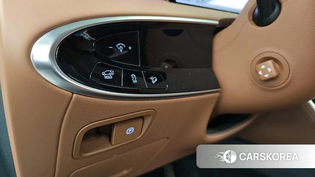 Genesis GV70 id 4354115 из Кореи 24