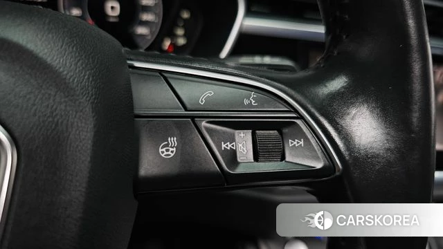 Audi Q3 (F3) id 4609840 из Кореи 24